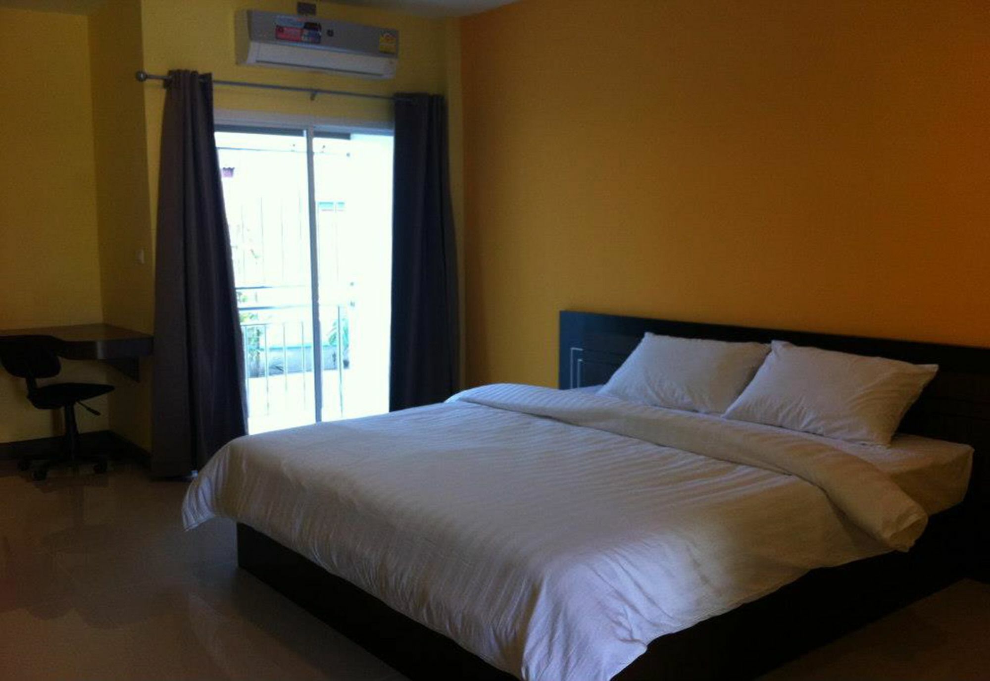 The Mondrian Khon Kaen Apartment Екстер'єр фото