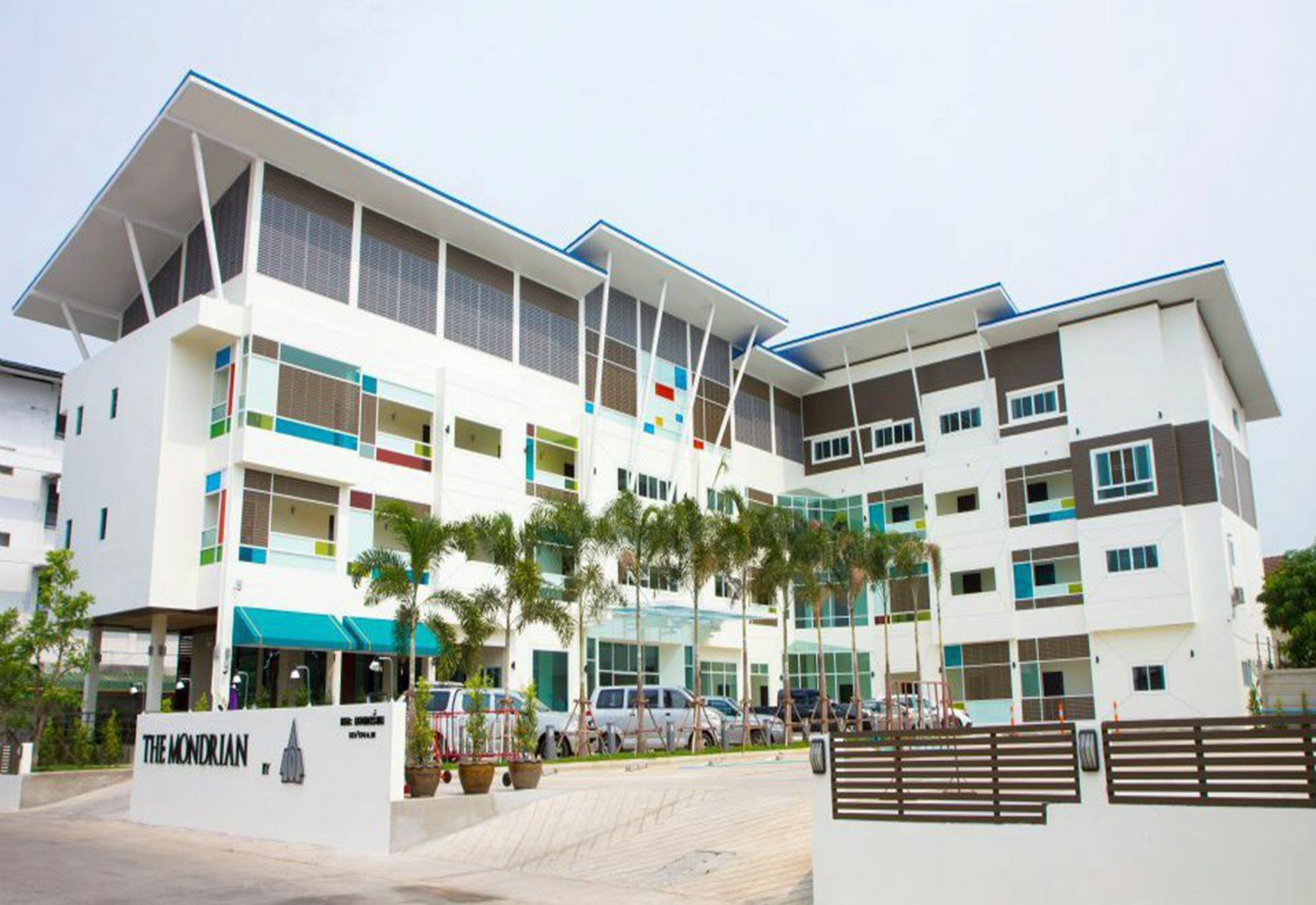 The Mondrian Khon Kaen Apartment Екстер'єр фото